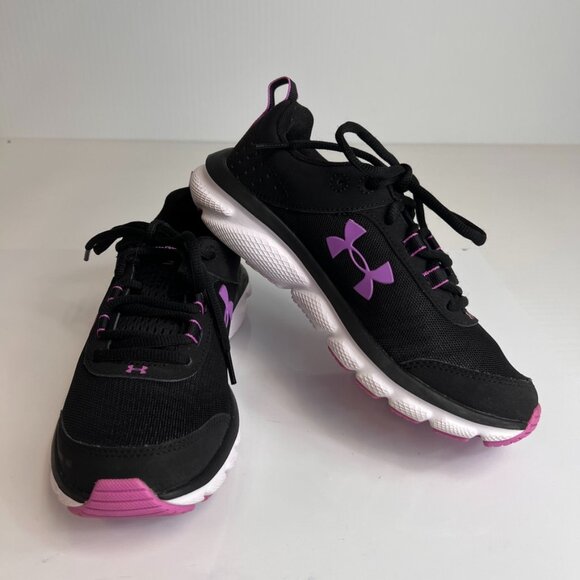 Under Armour Women Shoe 6.5 Charged Assert Low Lace Up Sneaker Run Gym Core Ex - Picture 1 of 12